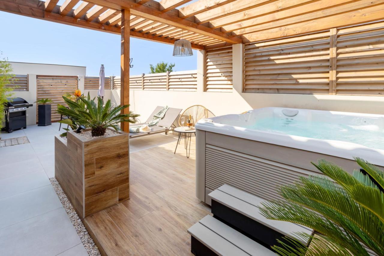 L'Entre Deux-Suite Romantique - Jacuzzi Privatif - Clim Reversible - Wifi Le Somail Екстериор снимка