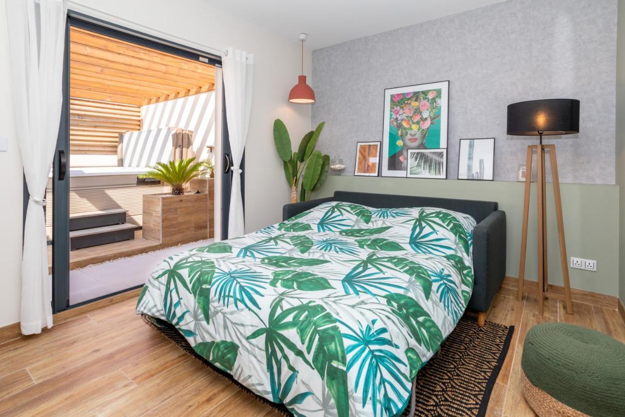 L'Entre Deux-Suite Romantique - Jacuzzi Privatif - Clim Reversible - Wifi Le Somail Екстериор снимка